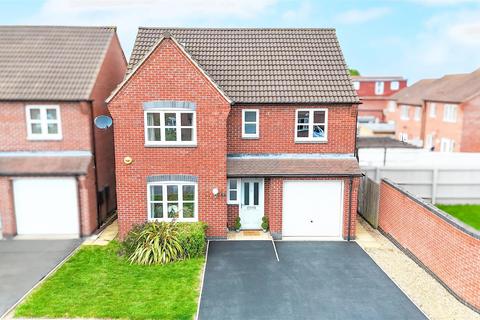 4 bedroom detached house for sale, Raywell Road, Hamilton, Leicester