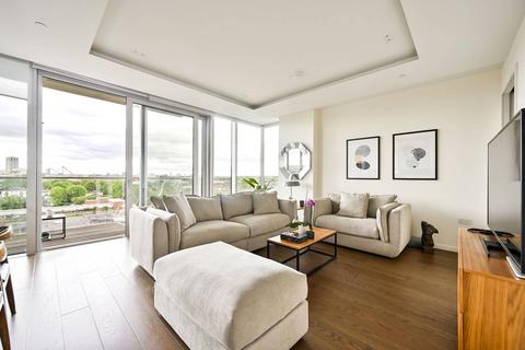 3 bedroom flat for sale, Lillie Square, Earls Court, London, SW6