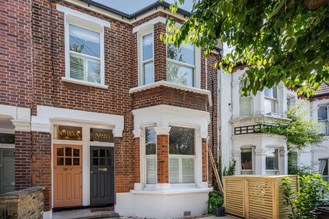 85a Allfarthing Lane, London, SW18 2AS