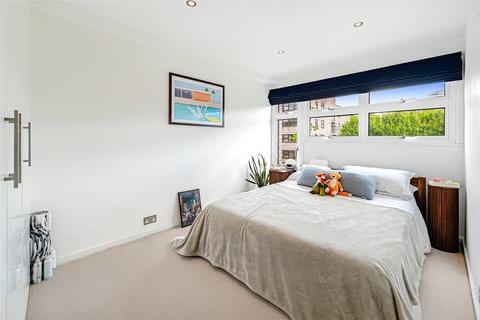 41 Kendal Steps, London, W2 2YE