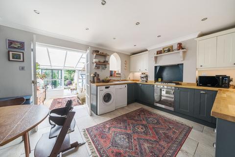 3 bedroom terraced house for sale, Woodside Road, Chiddingfold,Godalming, GU8
