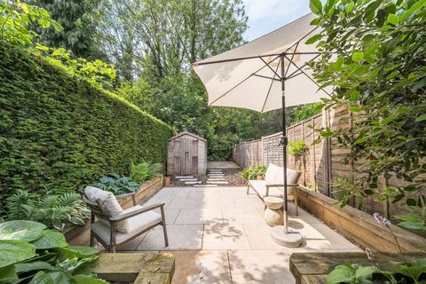 undefined, Woodside Road, Chiddingfold, GU8