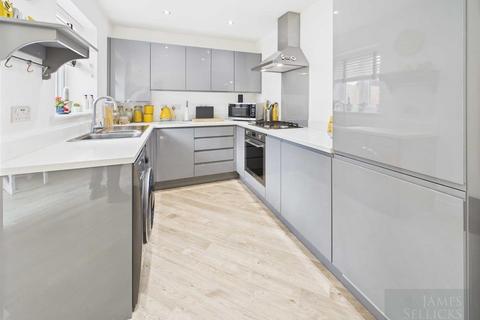 3 bedroom detached house for sale, Stacey Avenue, Houghton-On-The-Hill, Leicestershire