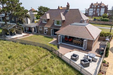 undefined, Madeira Road, New Romney TN28