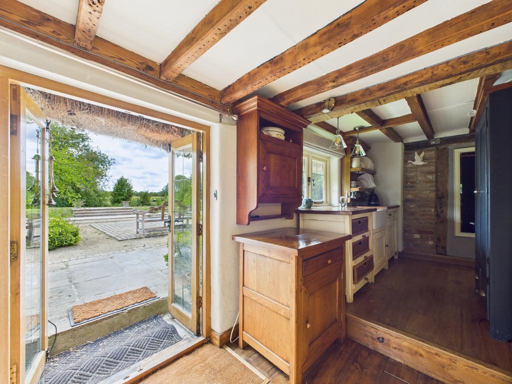 Kitchen 3