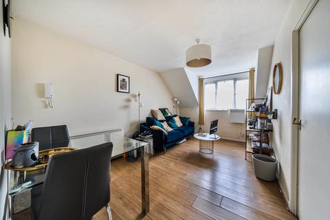 undefined, Springwood Crescent, Edgware, HA8