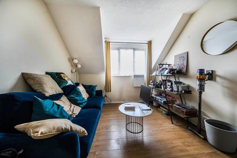 undefined, Springwood Crescent, Edgware, HA8
