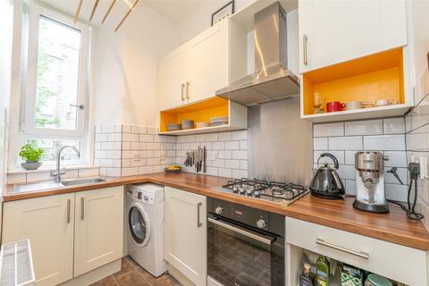 266/2 Bonnington Road, Edinburgh, EH6 5BE