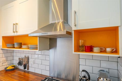 266/2 Bonnington Road, Edinburgh, EH6 5BE