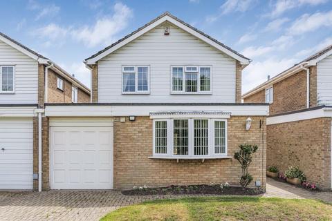 4 bedroom detached house for sale, The Dell, Bexley
