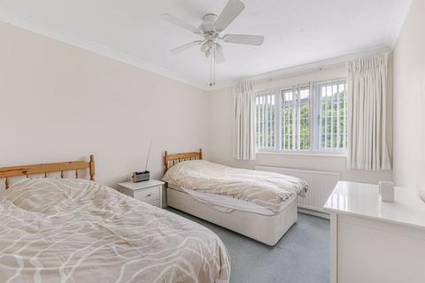 2 The Dell, Bexley, DA5 2AG