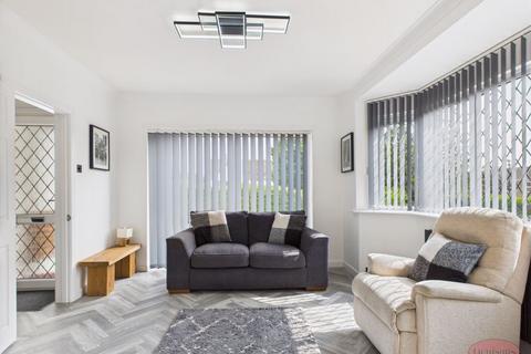 3 bedroom bungalow for sale, Stanpit, Christchurch