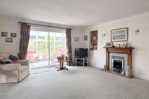 3 bedroom bungalow for sale, Long Close, Farnham Common