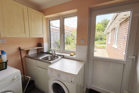 8a Long Close, Farnham Common, Slough, SL2 3EJ