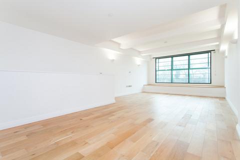 undefined, Western Avenue, Perivale, Greenford, UB6
