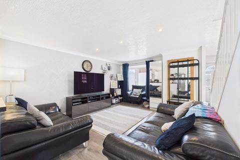 3 bedroom property for sale, Fenwick Drive, Middleton, Manchester, M24