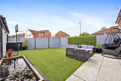 7 Henderson Walk, Steyning, BN44 3SG