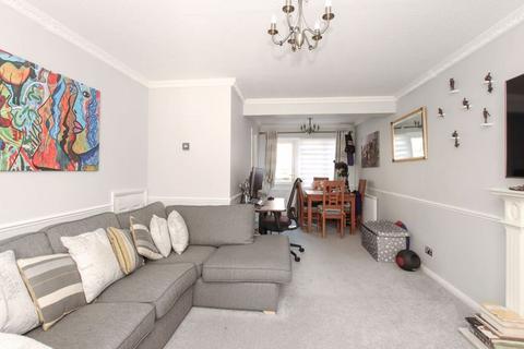 40 Bowmans Way, Dunstable, LU6 3LE