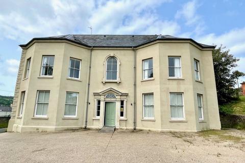undefined, Plas Kynaston Lane, Cefn Mawr