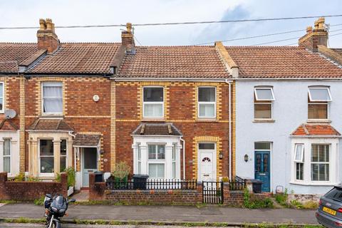 32 Dunkirk Road, Bristol, BS16 3DJ