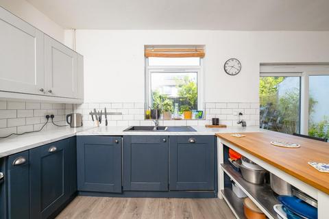 32 Dunkirk Road, Bristol, BS16 3DJ