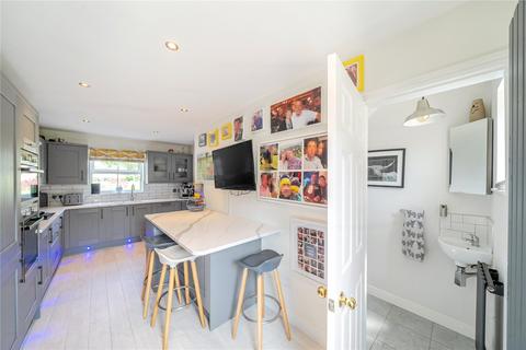 3 Halifax Close, Full Sutton, York, YO41 1NU