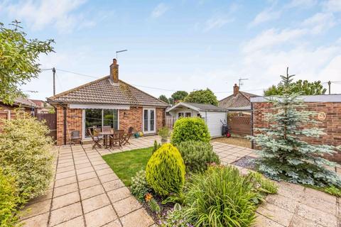 2 bedroom detached bungalow for sale, Woodlands Avenue, Emsworth