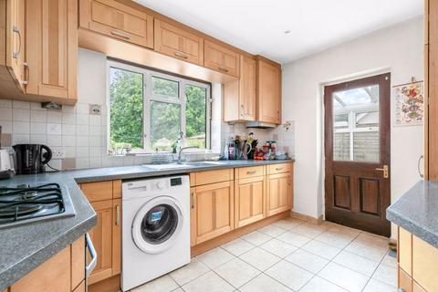 4 bedroom detached bungalow for sale, Foxhills Close, Ottershaw KT16