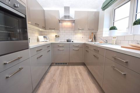 1 bedroom retirement property for sale, Retirement Property, Longwick Road, Princes Risborough