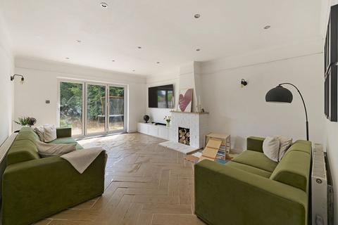 undefined, Old Tye Avenue, Westerham TN16
