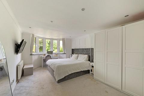 undefined, Old Tye Avenue, Westerham TN16