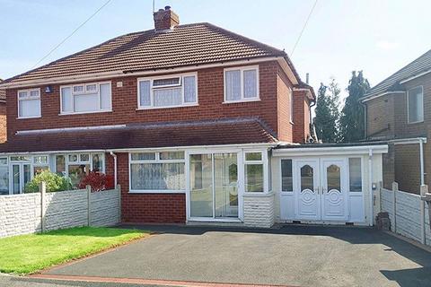 3 bedroom semi-detached house for sale, Chapel Avenue, Walsall WS8