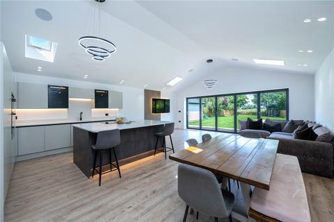 4 bedroom bungalow for sale, Eastgate, Deeping St. James, Peterborough, Lincolnshire, PE6