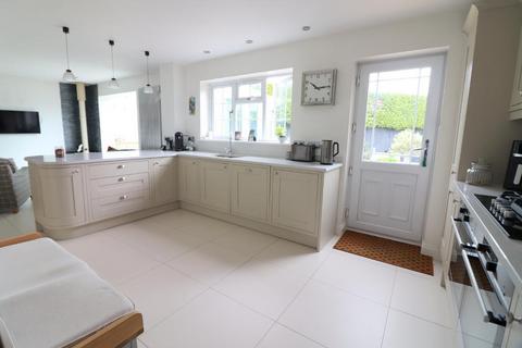 5 Ashby Drive, Barton Le Clay, Bedford, MK45 4SA