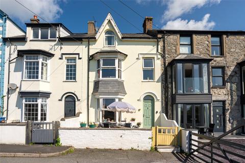 undefined, Cambrian Terrace, Criccieth, Gwynedd, LL52