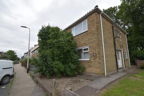 2 bedroom flat to rent, Albany Street, Spring Bank, Hull, East Yorkshire, HU3