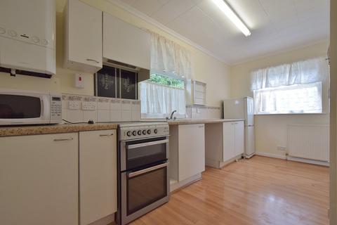 2 bedroom flat to rent, Albany Street, Spring Bank, Hull, East Yorkshire, HU3