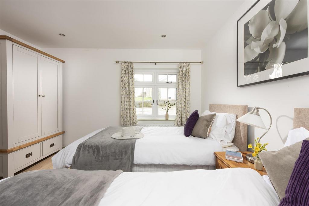Lee Cottage-14.jpg