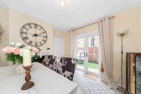 6 Burdett Road, Croydon, CR0 2HH