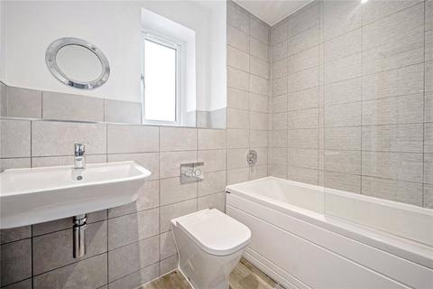 2 bedroom apartment for sale, Flat 1, Hirst House, 15 Quiller Avenue, Arborfield Green