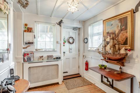 5 bedroom semi-detached house for sale, Shatterling, Canterbury, Kent