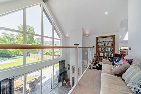 Roy Cottage Kindrochit Drive, Braemar, Ballater, AB35 5YW