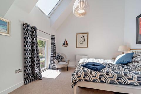 Roy Cottage Kindrochit Drive, Braemar, Ballater, AB35 5YW