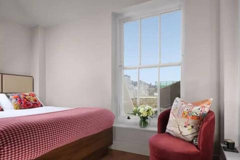Studio to rent, Cromwell Road, South Kensington