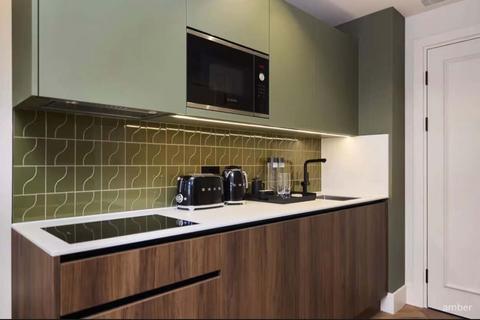 Studio to rent, Cromwell Road, South Kensington