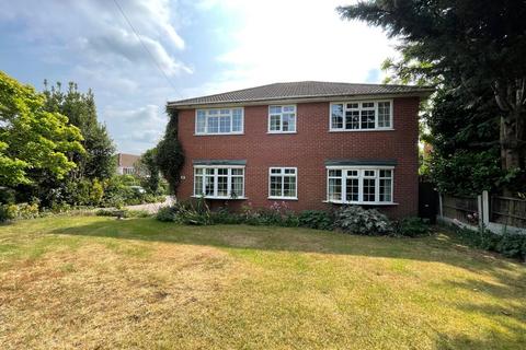 4 bedroom detached house for sale, High Road, Rayleigh, Essex, SS6