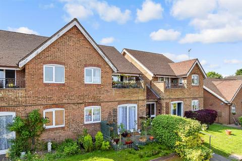 2 bedroom ground floor flat for sale, Lordsgrove Close, Tadworth, Surrey