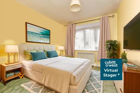 2 bedroom ground floor flat for sale, Lordsgrove Close, Tadworth, Surrey