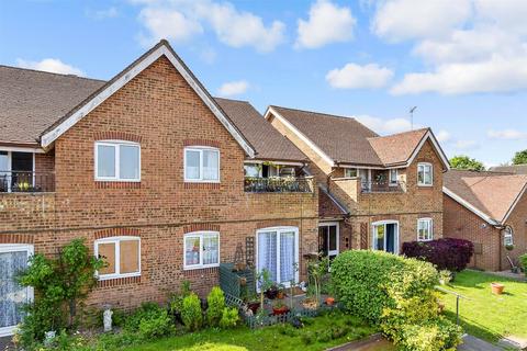 2 bedroom ground floor flat for sale, Lordsgrove Close, Tadworth, Surrey