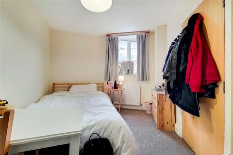 3 bedroom terraced house to rent, Balham Park Road, London SW12